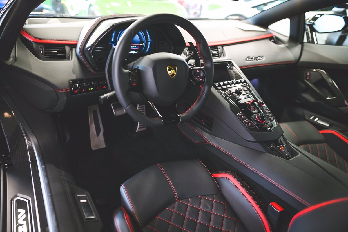2018AventadorLP740-4 S Roadster