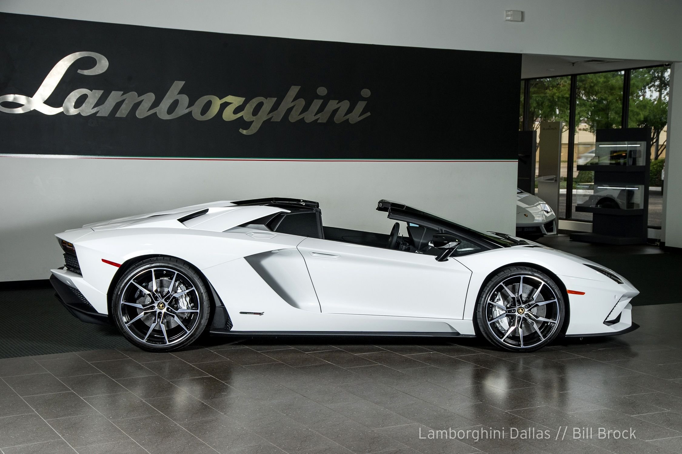 2018AventadorLP740-4 S Roadster