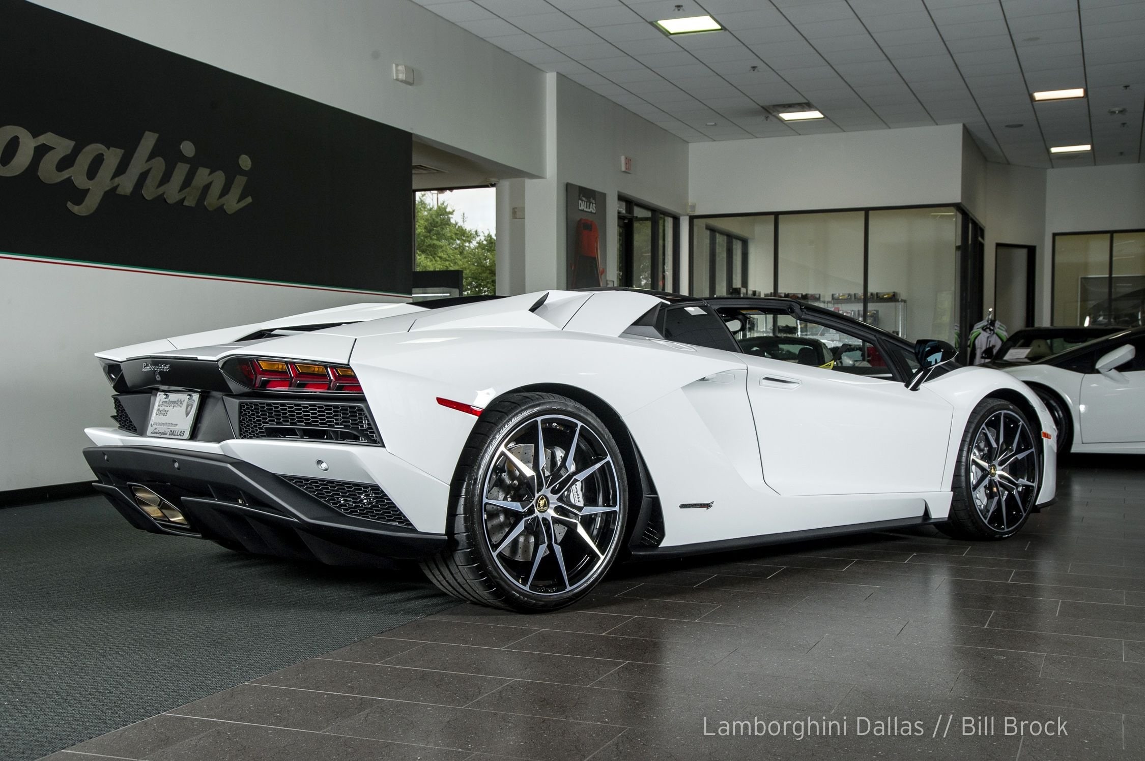 2018AventadorLP740-4 S Roadster