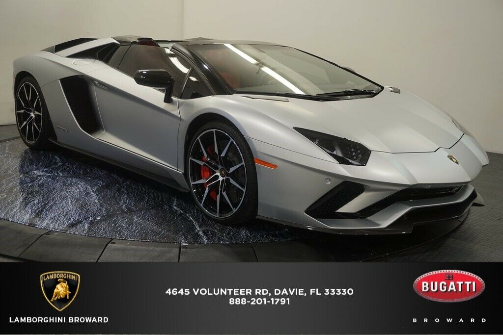 2018AventadorLP740-4 S Roadster