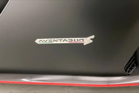 2018AventadorLP740-4 S Roadster