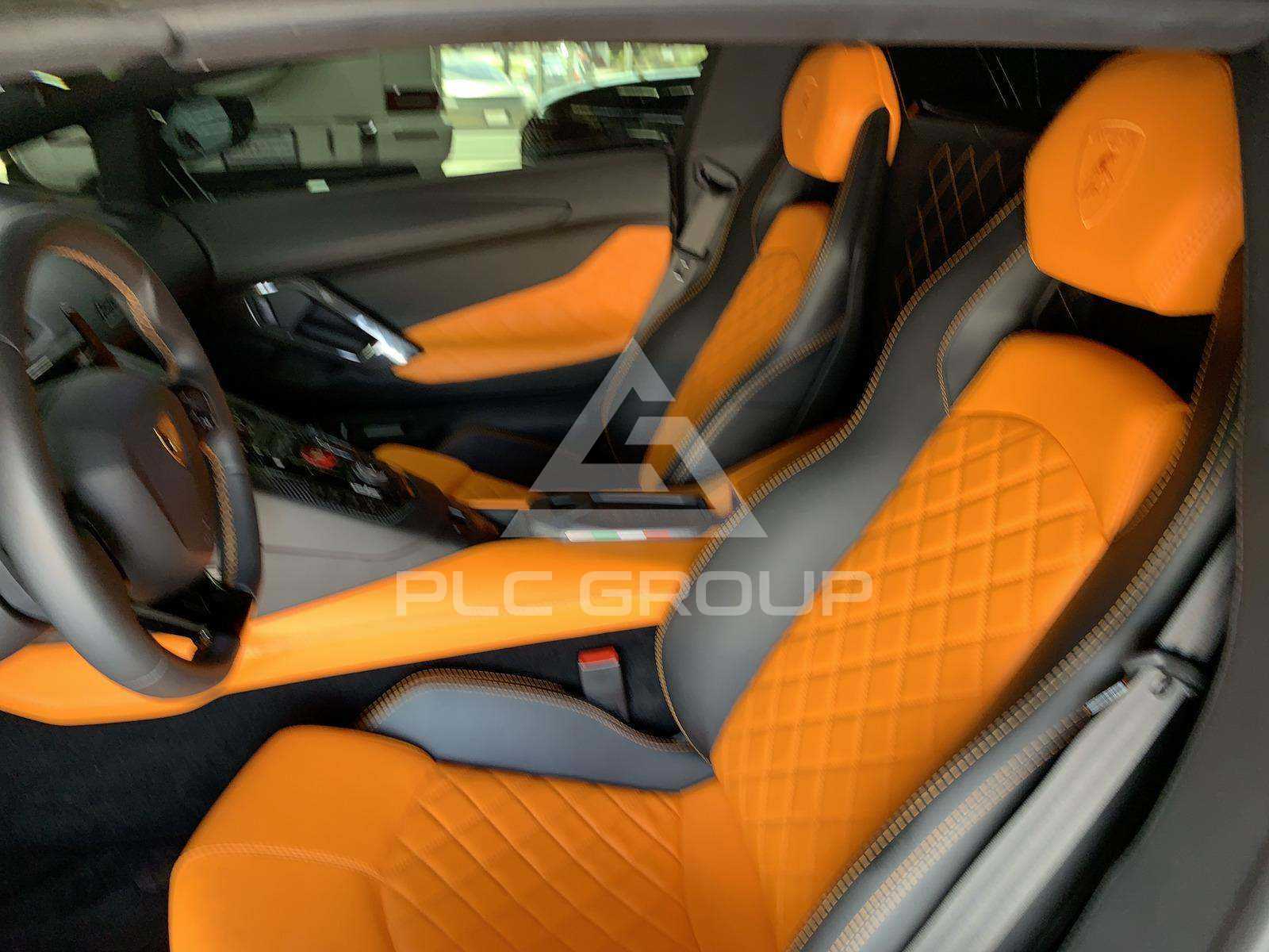 2018AventadorLP740-4 S Roadster