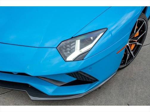 2018AventadorLP740-4 S Roadster