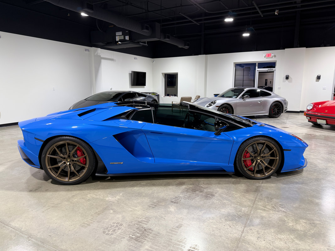 2018AventadorLP740-4 S Roadster