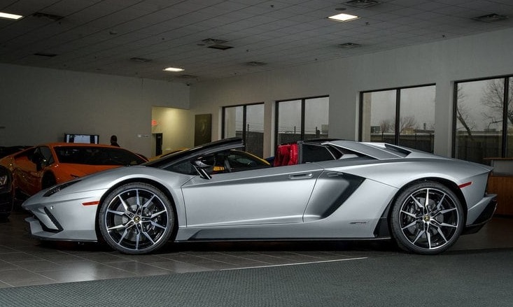 2018AventadorLP740-4 S Roadster