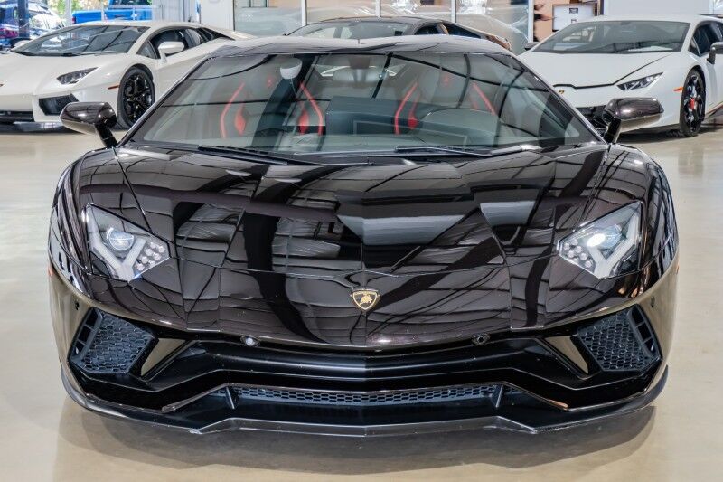2018AventadorLP740-4 S Roadster
