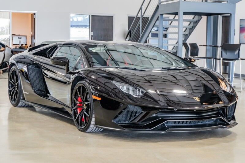 2018AventadorLP740-4 S Roadster