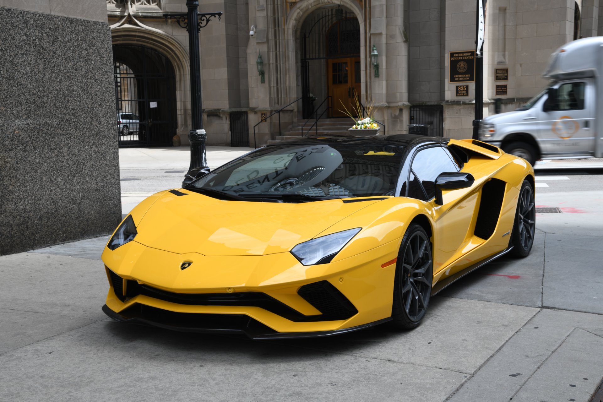 2018AventadorLP740-4 S Roadster