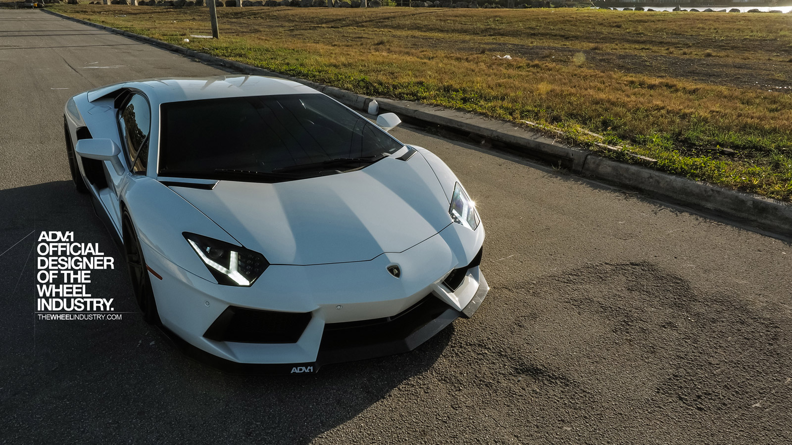 2012AventadorLP700-4