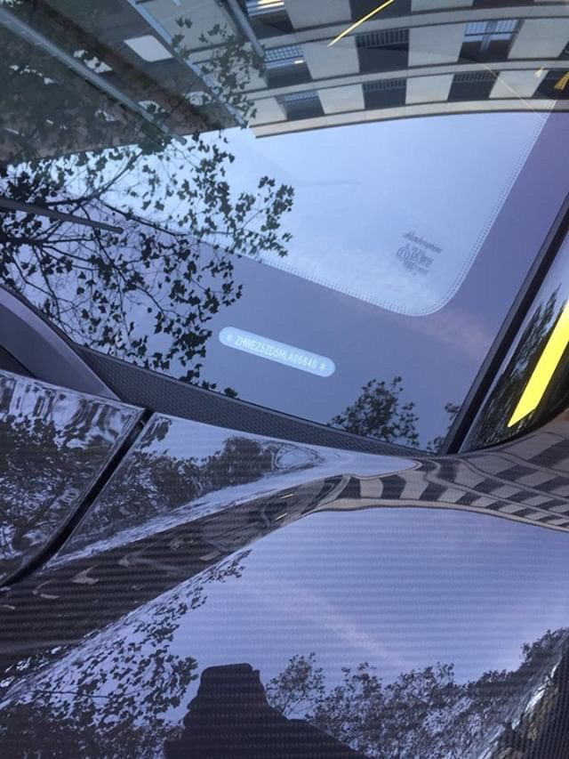 2017CentenarioLP770-4 Roadster