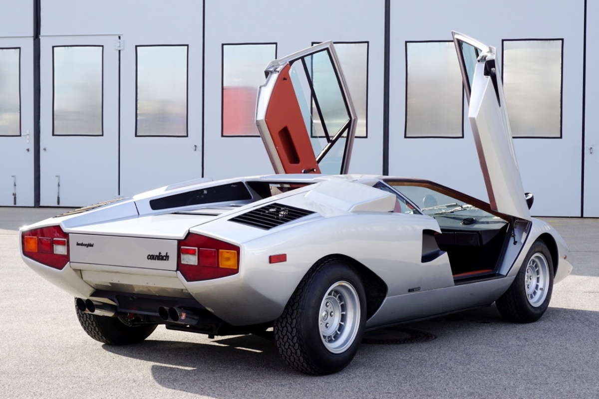 1974CountachLP400