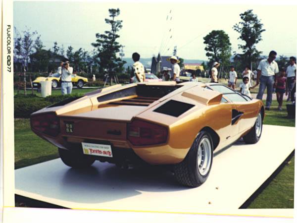 CountachLP400
