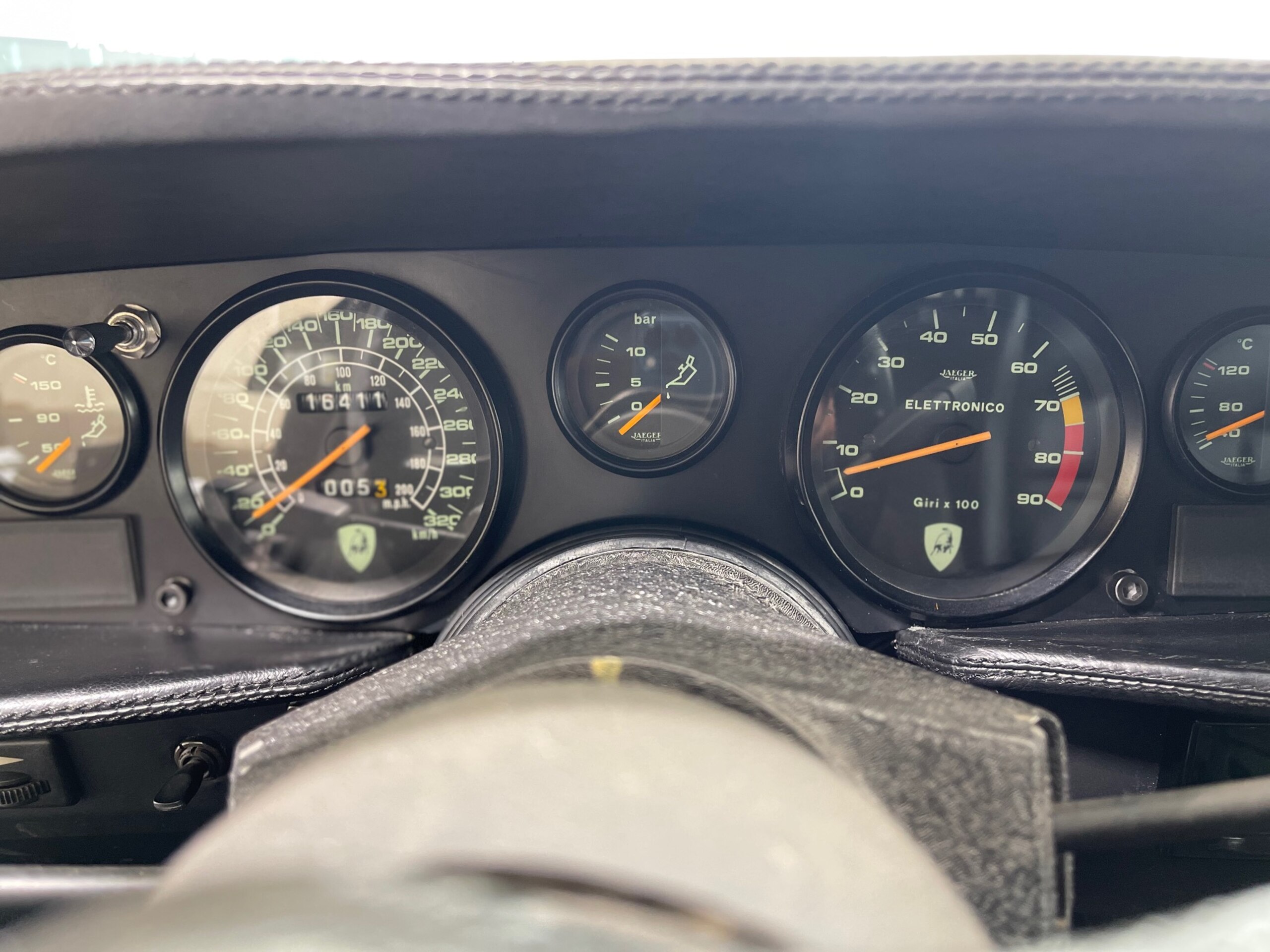1985CountachQV