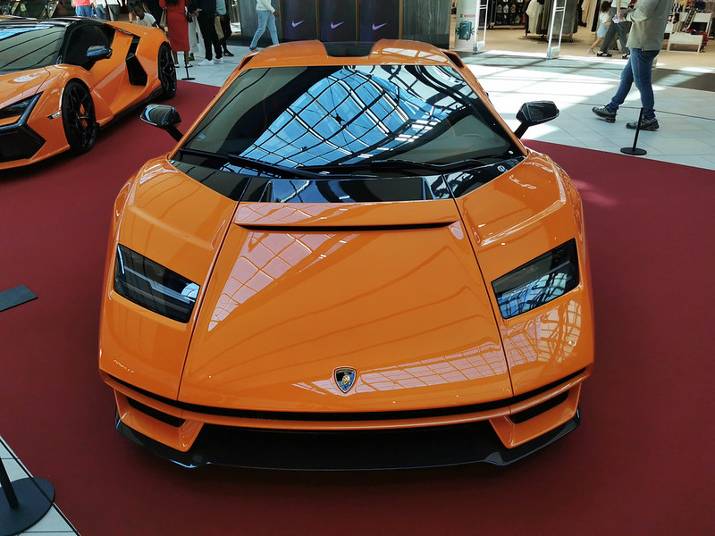 2022CountachLPI800-4