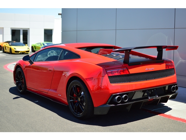 2012GallardoLP570-4 Super Trofeo Stradale