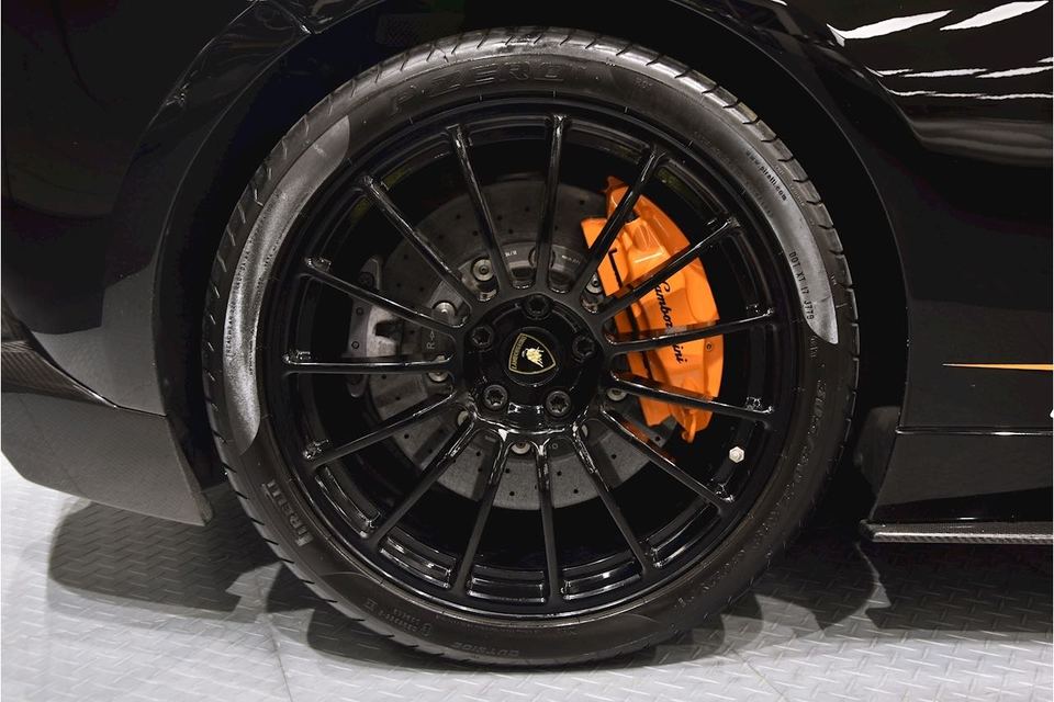 2011GallardoLP570-4 Singapore Limited Edition
