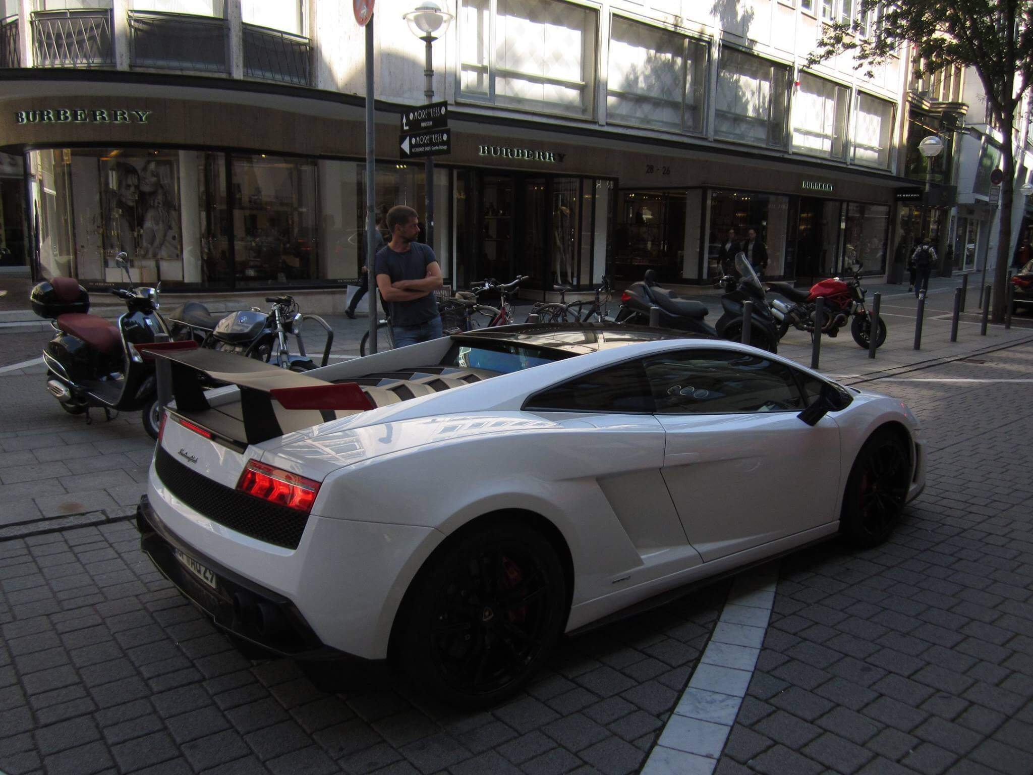 2012GallardoLP570-4 Super Trofeo Stradale