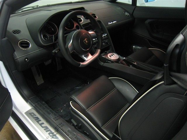 2009GallardoLP560-4