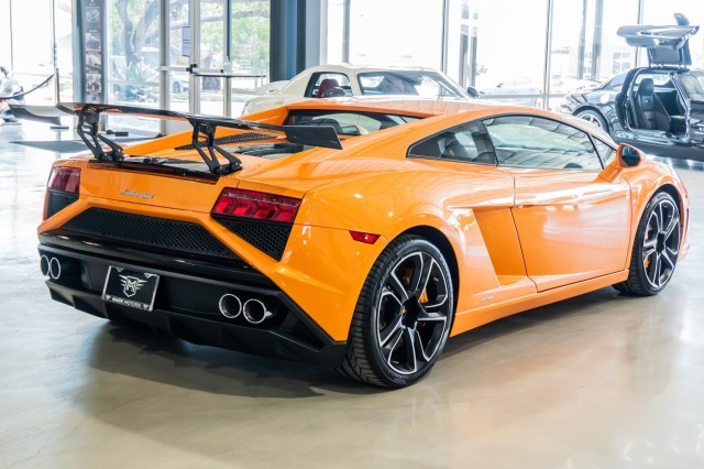 2014GallardoLP560-4