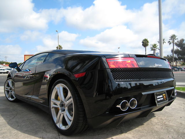 2011GallardoLP550-2