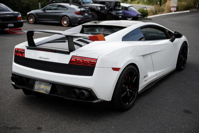 2012GallardoLP570-4 Super Trofeo Stradale