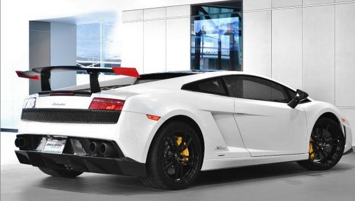 2012GallardoLP570-4 Super Trofeo Stradale