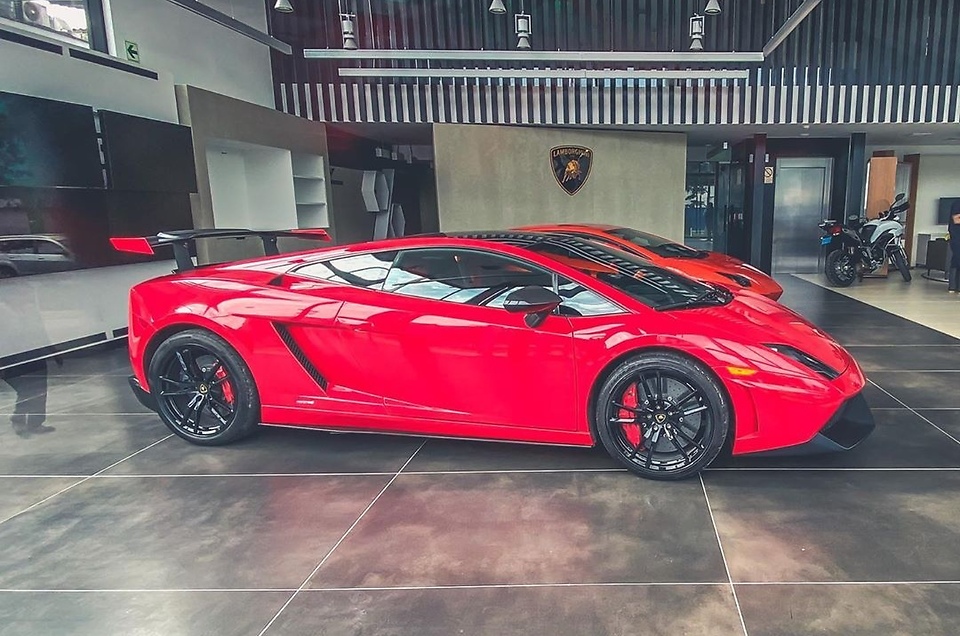 2013GallardoLP570-4 Super Trofeo Stradale