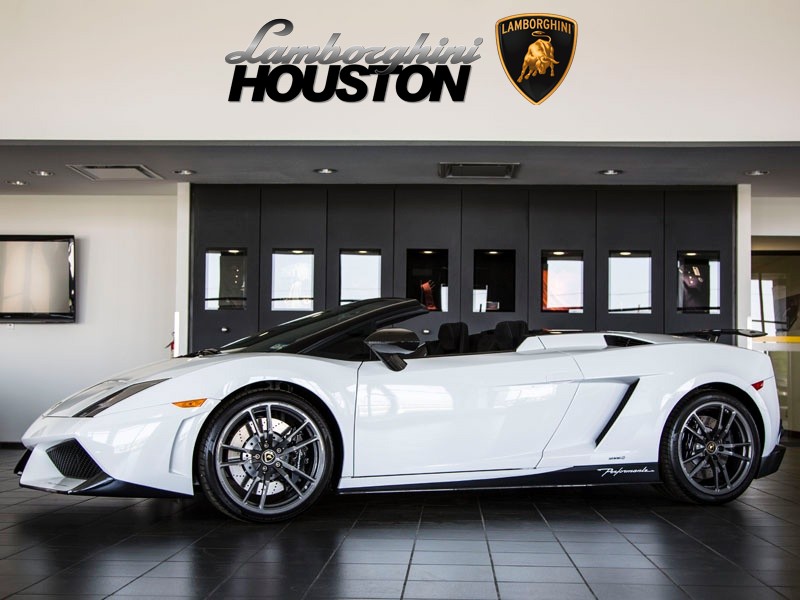 2012GallardoLP570-4 Spyder Performante