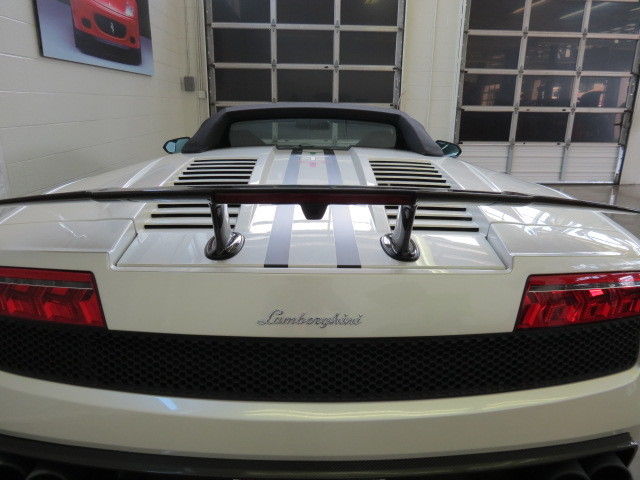 2011GallardoLP570-4 Spyder Performante