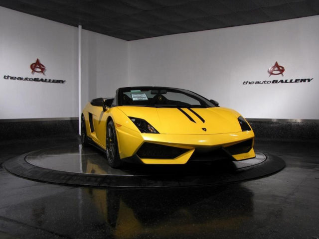 2011GallardoLP570-4 Spyder Performante