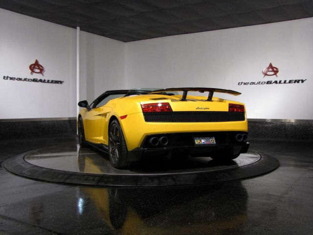 2011GallardoLP570-4 Spyder Performante