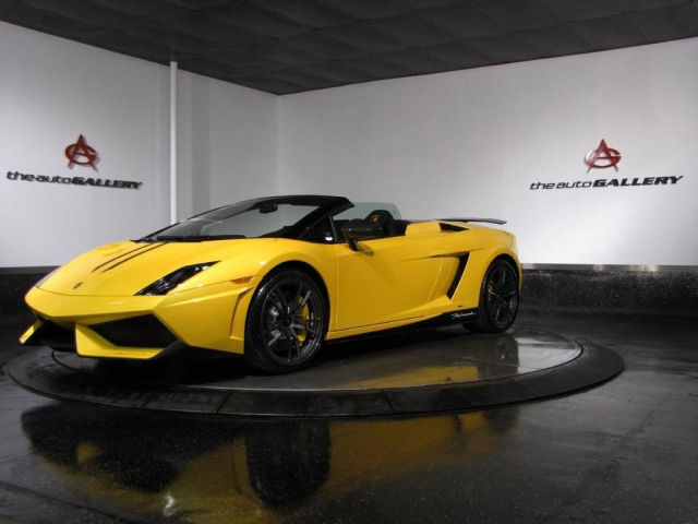 2011GallardoLP570-4 Spyder Performante