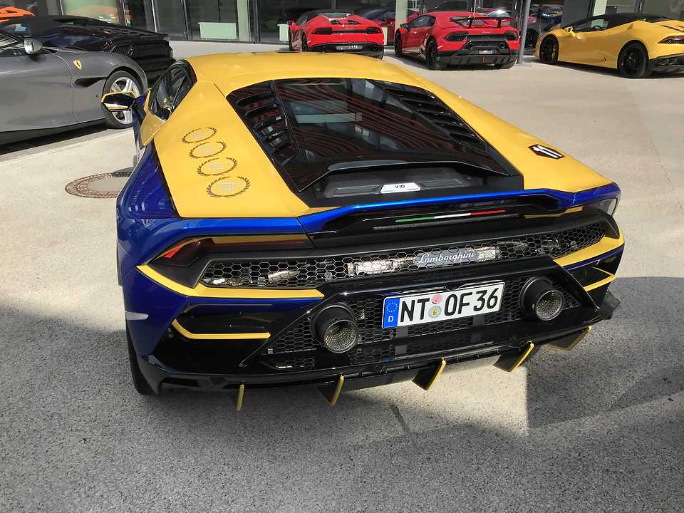 2020HuracanEVO GT Celebration
