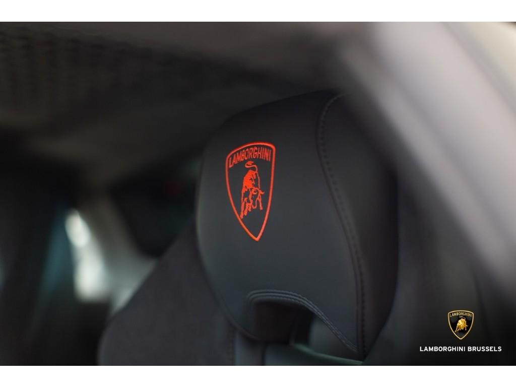 2020HuracanEVO Fluo Capsule