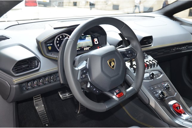 2017HuracanLP580-2