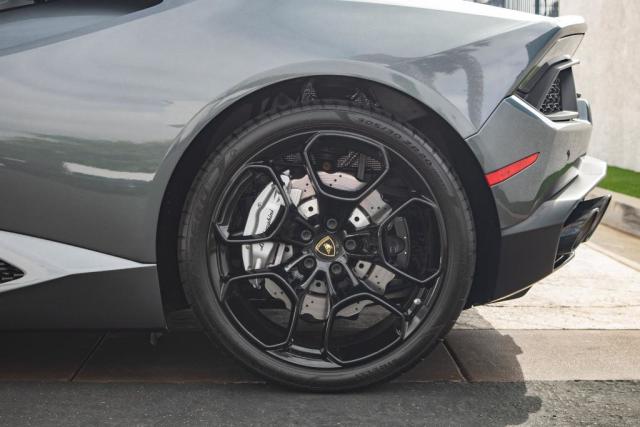 2016HuracanLP580-2