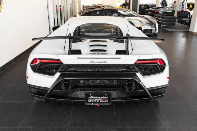 2018HuracanLP640-4 Performante