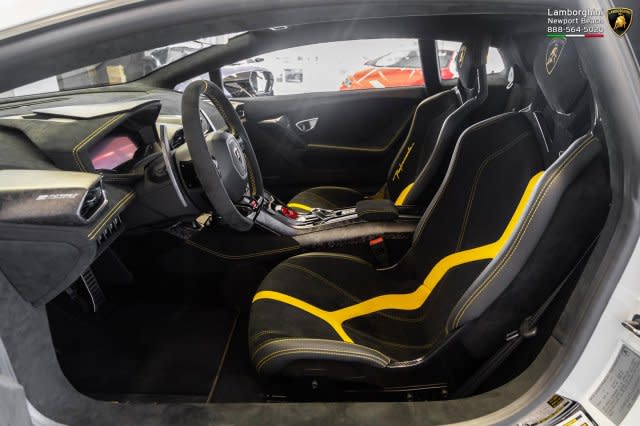 2018HuracanLP640-4 Performante