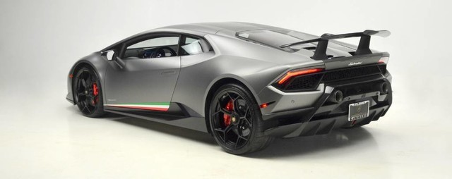 2018HuracanLP640-4 Performante