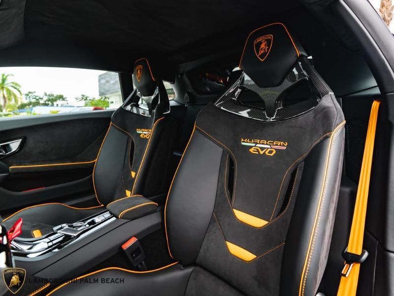 2020HuracanEVO GT Celebration