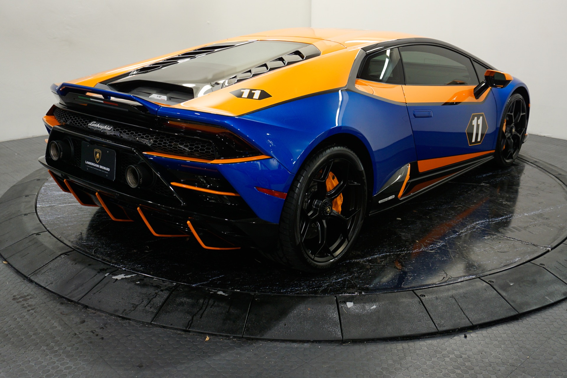 2020HuracanEVO GT Celebration