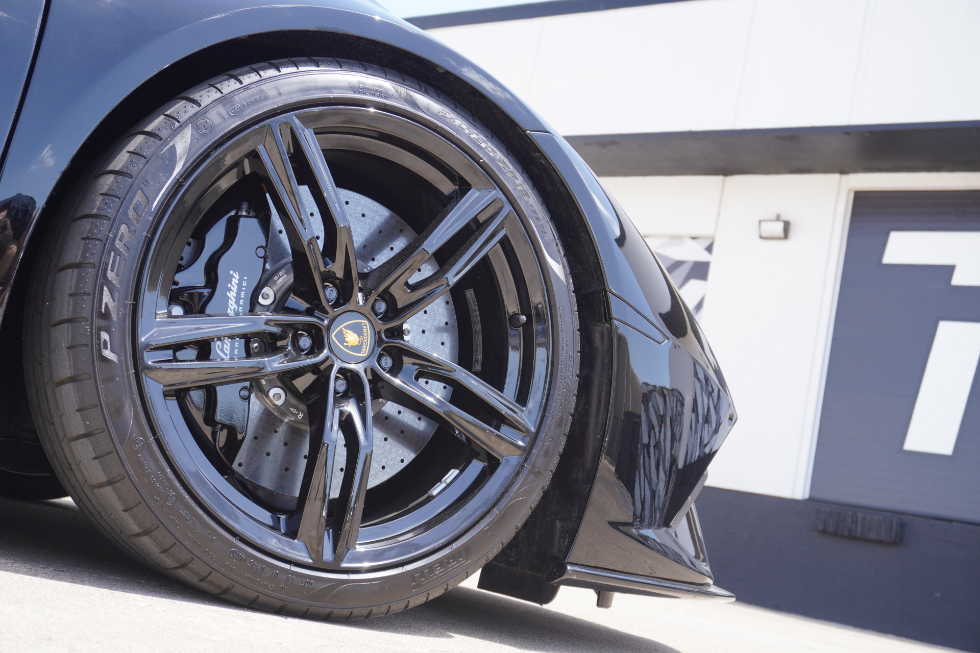 2020HuracanEVO RWD