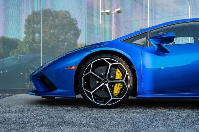 2023HuracanEvo RWD