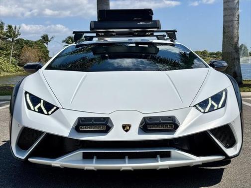 2023HuracanSterrato