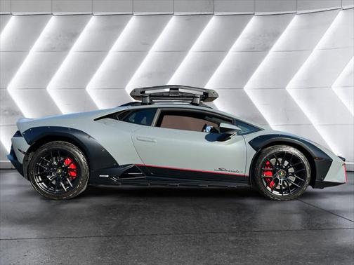 2023HuracanSterrato
