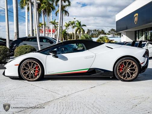 2019HuracanLP640-4 Performante Spyder