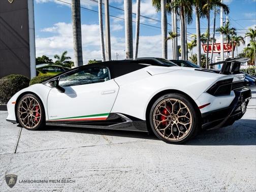 2019HuracanLP640-4 Performante Spyder
