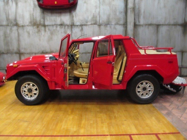 1990LM002