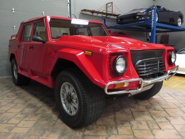 1990LM002