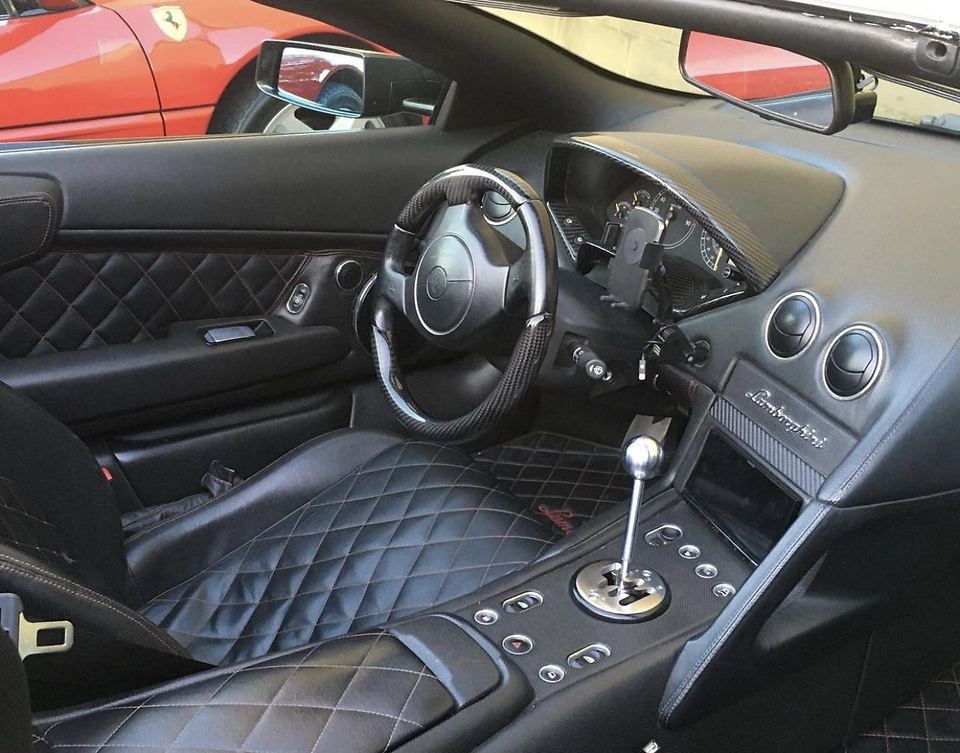 2005MurcielagoRoadster